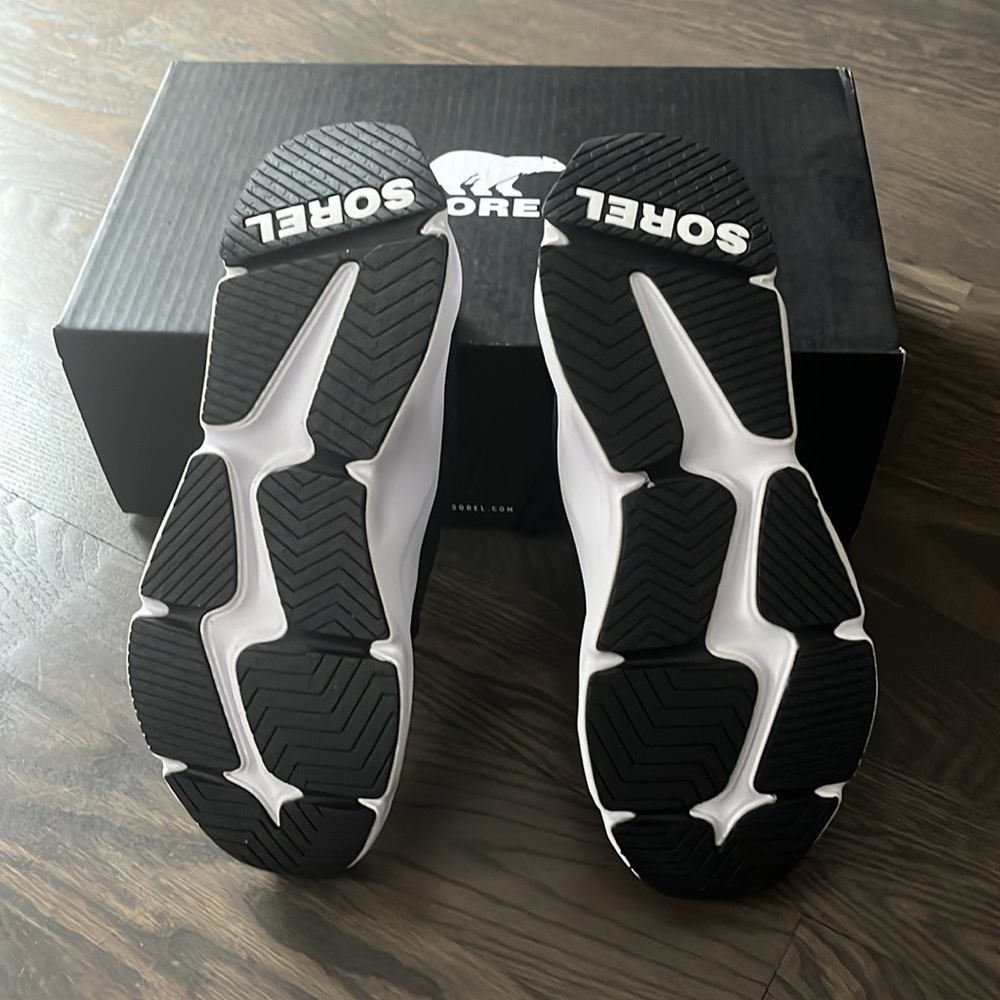 SOREL Kinetic RNEGD Lace (8.5) - FINAL SALE - Picture 6 of 7